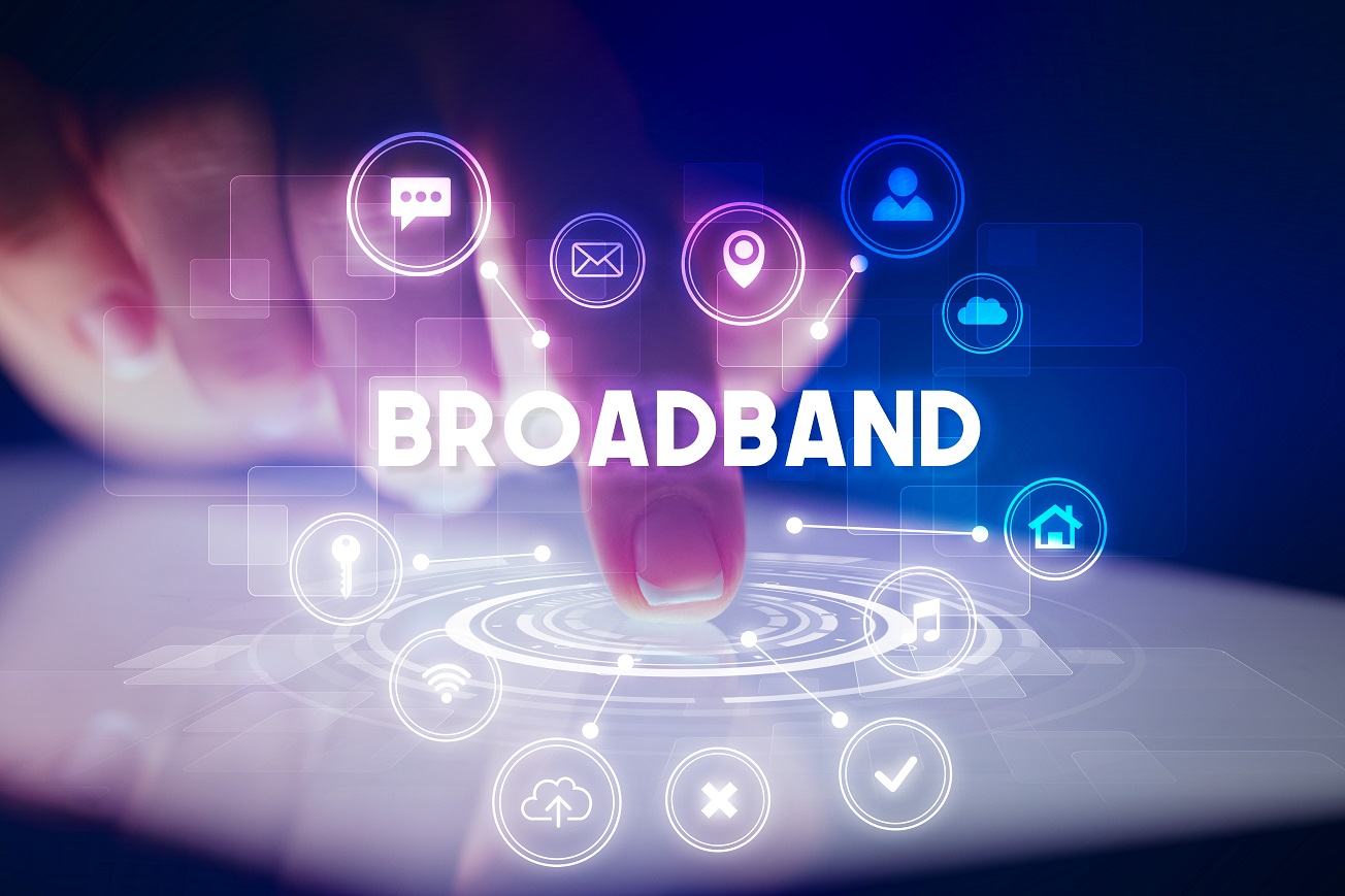 How should I select my business broadband provider? - Small Business UK